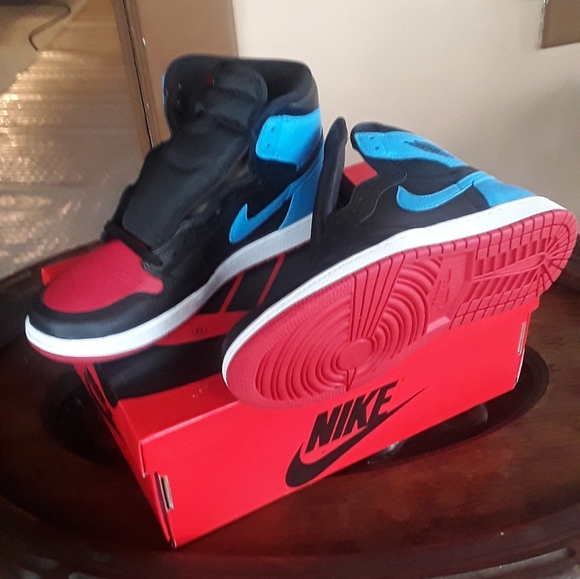 Jordan 1 Unc to Chi size 9.5 W - Picture 7 of 8